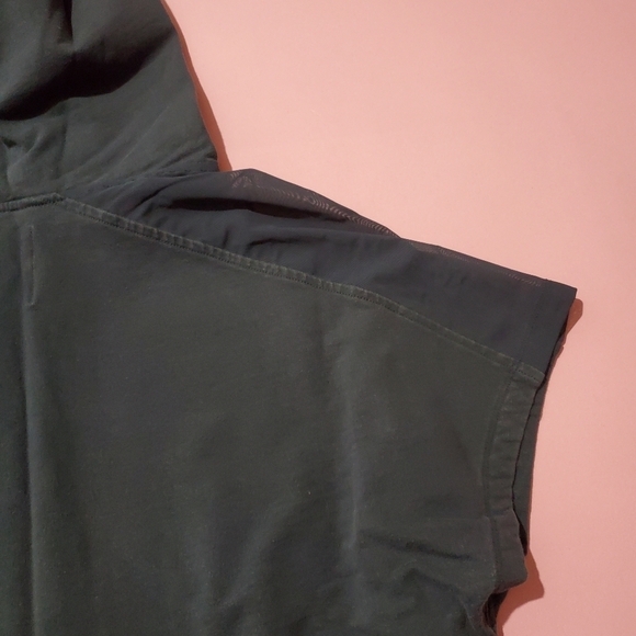 Victoria Sport Mesh Sleeveless Zip Up Hoodie - Picture 7 of 7